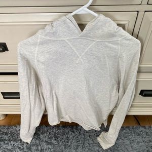 Lululemon hoodie/sweatshirt
